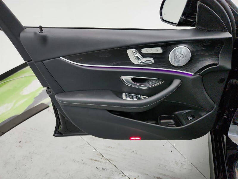 2019 Mercedes-Benz E-Class E 300