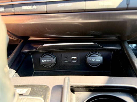 2017 Genesis G80