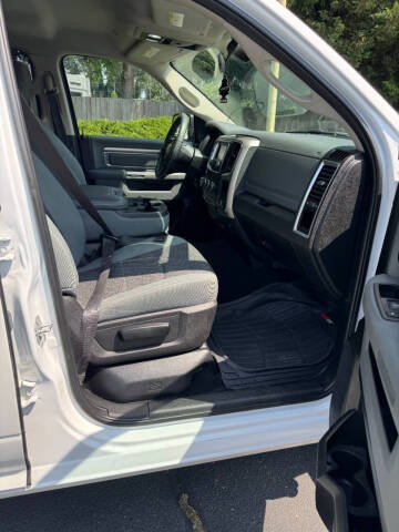 2019 RAM 1500 Classic SLT