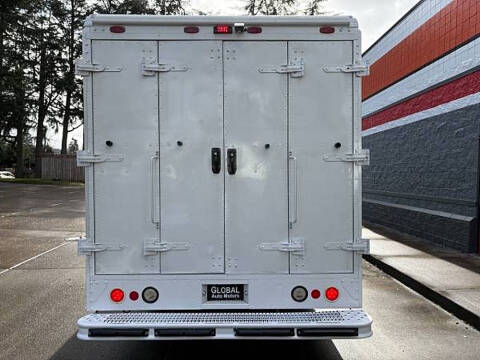 2007 Freightliner MT45 Chassis