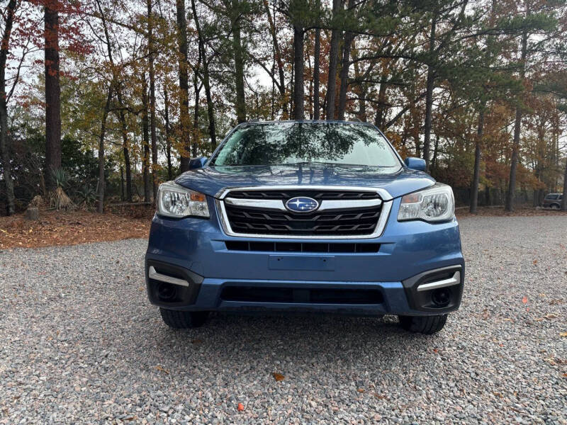 2017 Subaru Forester Premium photo 2