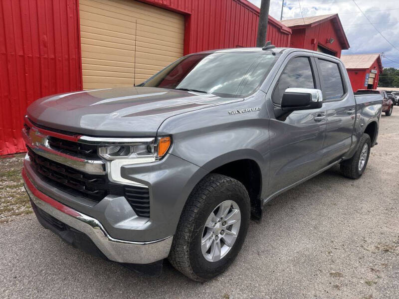 2024 Chevrolet Silverado 1500 LT's photo