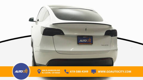 2023 Tesla Model Y Performance