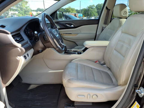 2017 GMC Acadia Denali