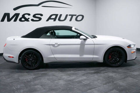 2022 Ford Mustang EcoBoost Premium