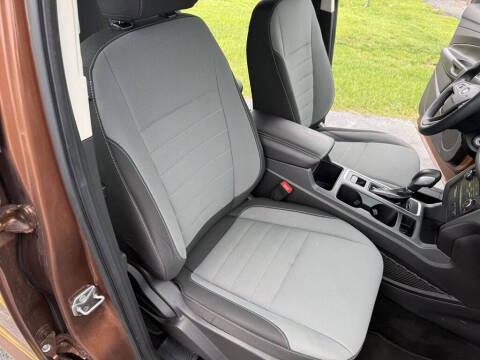 2017 Ford Escape S
