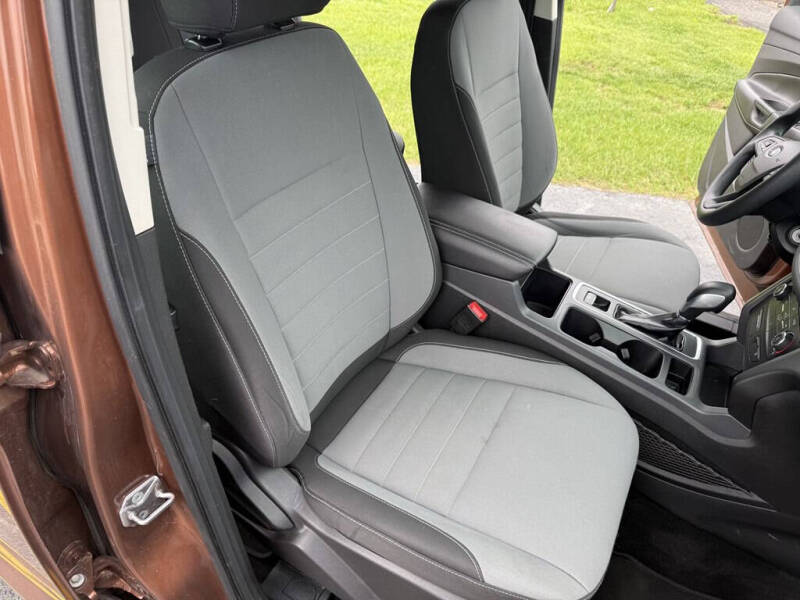 2017 Ford Escape S