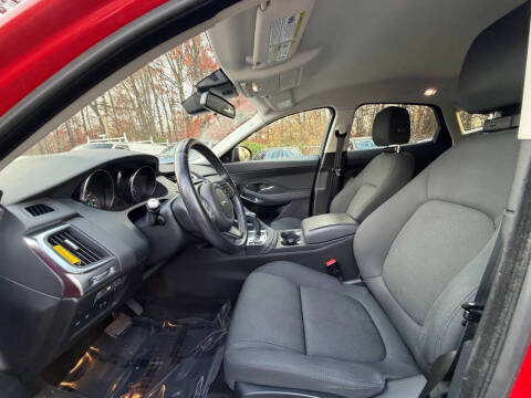 2019 Jaguar E-PACE P250