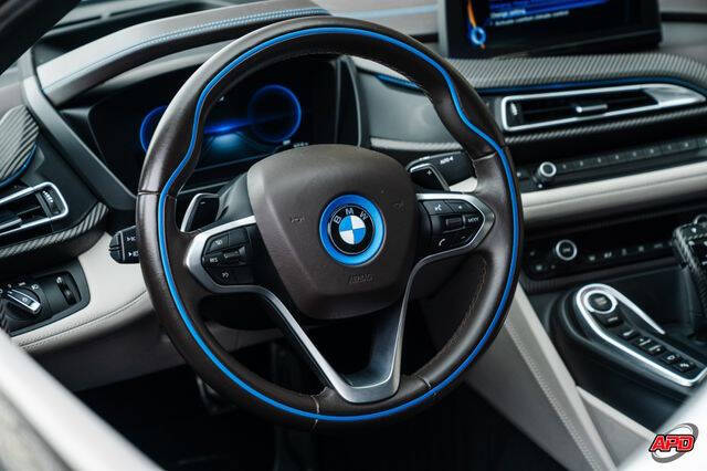 2014 BMW i8