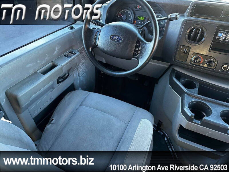 2010 Ford E-Series E-250