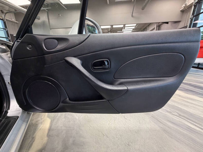 2001 Mazda MX-5 Miata