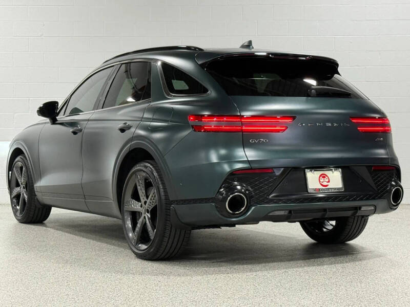 2024 Genesis GV70 2.5T Standard