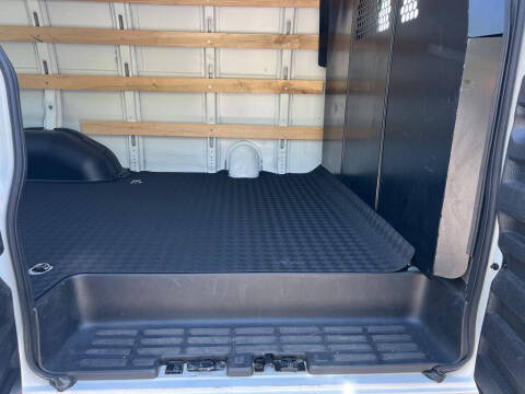 2024 Chevrolet Express 2500