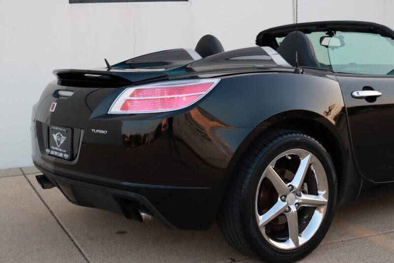 2009 Saturn SKY Red Line