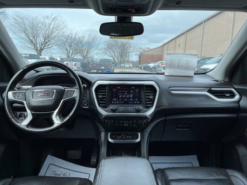 2020 GMC Acadia SLT