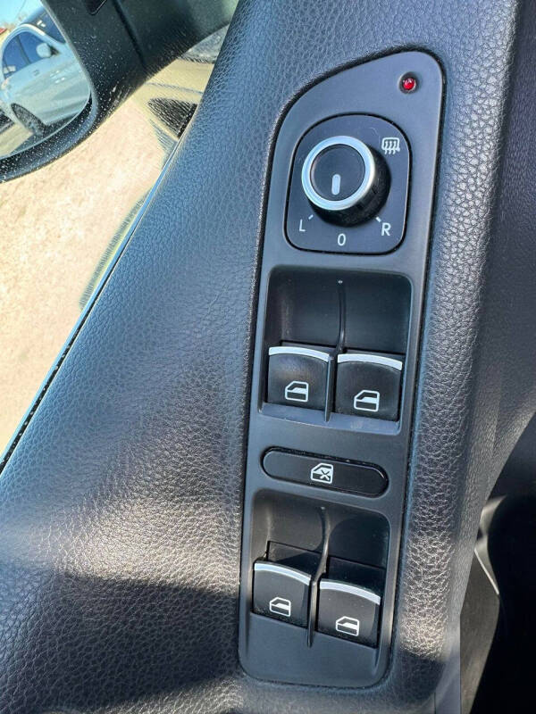 2012 Volkswagen Tiguan SEL 4Motion