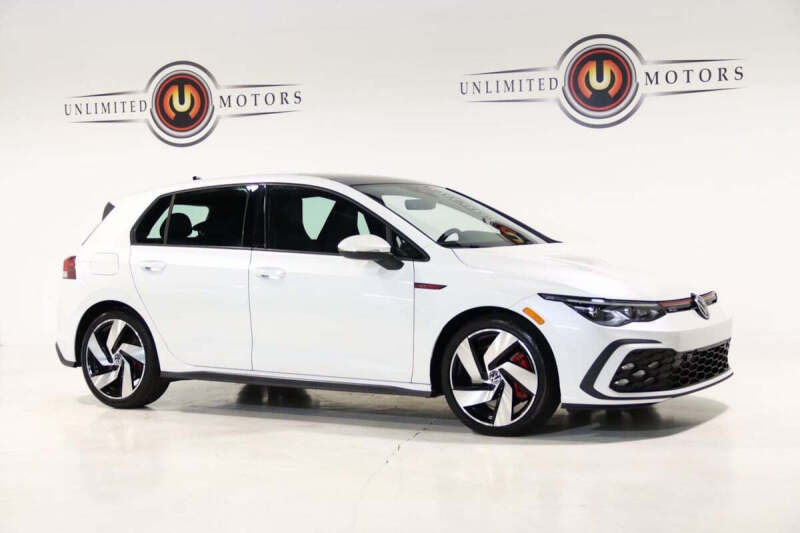 2022 Volkswagen Golf GTI SE