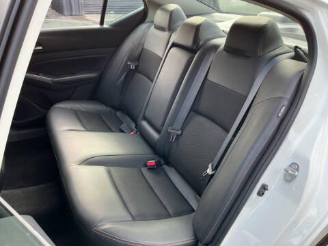 2022 Nissan Altima 2.0 SR