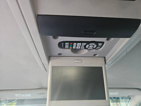 2016 Chrysler Town and Country Touring