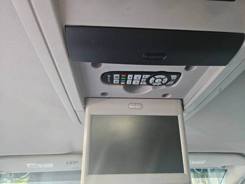 2016 Chrysler Town and Country Touring