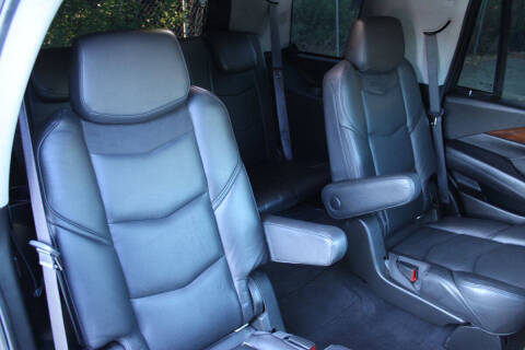 2017 Cadillac Escalade Luxury