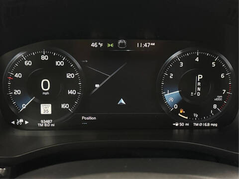 2018 Volvo XC60 T5 R-Design