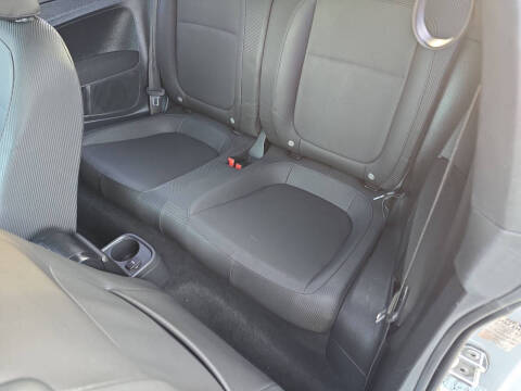 2016 Volkswagen Beetle 1.8T S PZEV