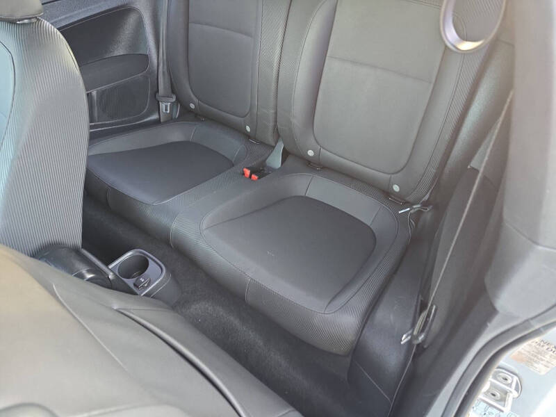 2016 Volkswagen Beetle 1.8T S PZEV