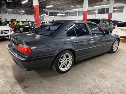 2001 BMW 7 Series 740i