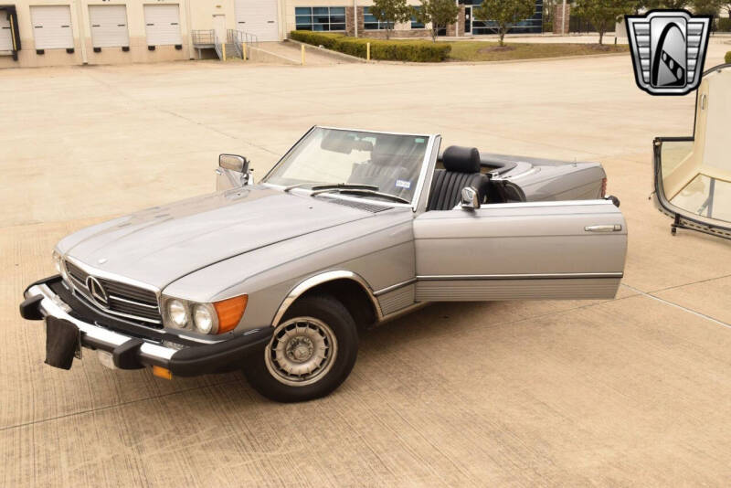 1982 Mercedes-Benz 380-Class 380 SL