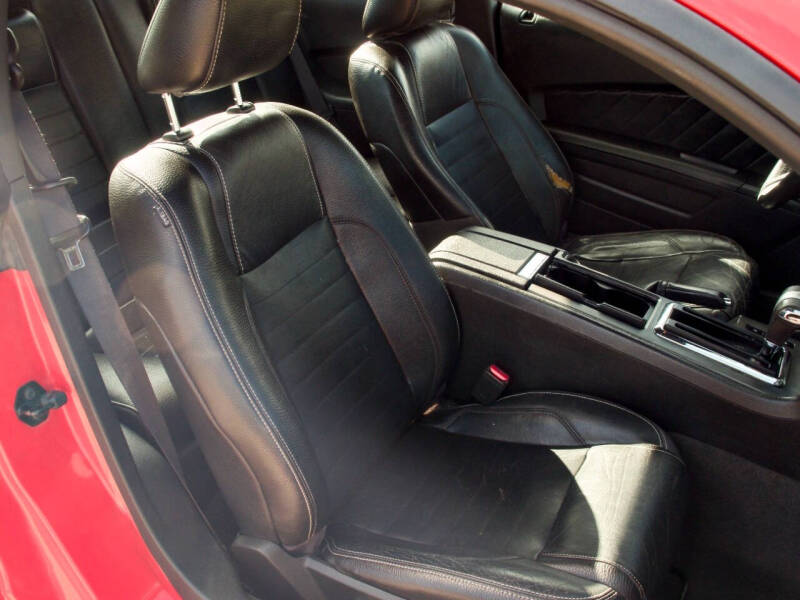 2011 Ford Mustang V6