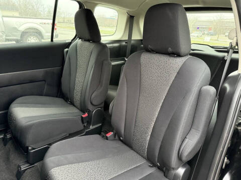 2012 Mazda MAZDA5 Sport