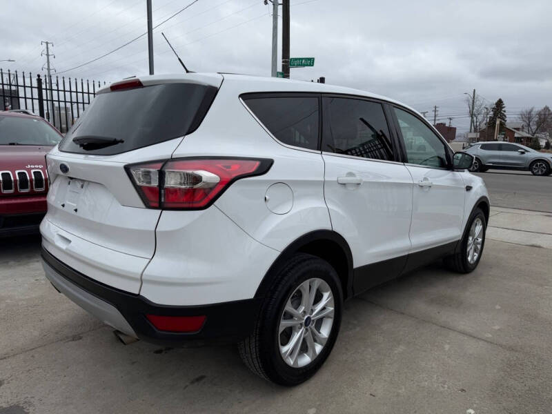2017 Ford Escape SE
