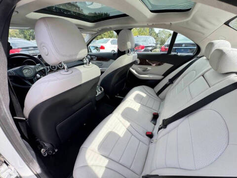 2015 Mercedes-Benz C-Class C 300