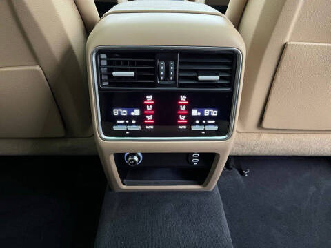 2022 Porsche Cayenne