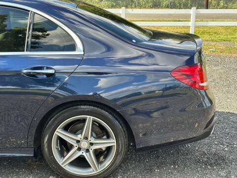 2017 Mercedes-Benz E-Class E 300 4MATIC