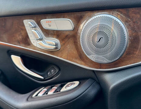 2017 Mercedes-Benz GLC GLC 300 4MATIC