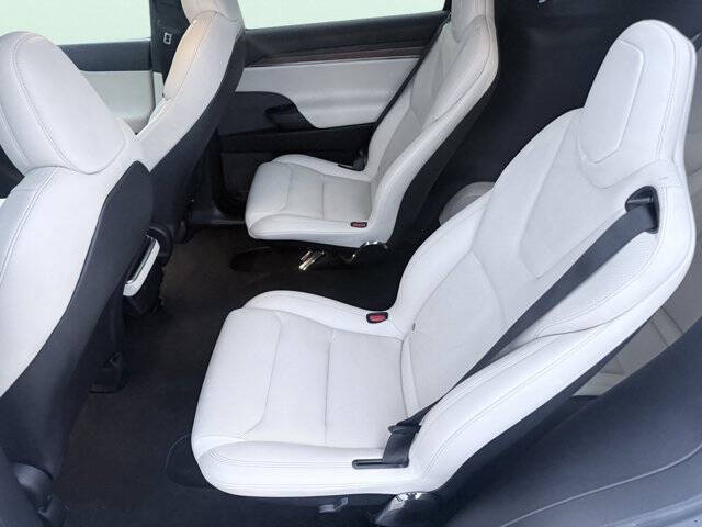 2021 Tesla Model X Long Range