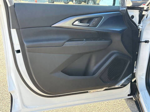 2026 Chevrolet Equinox EV LT 2