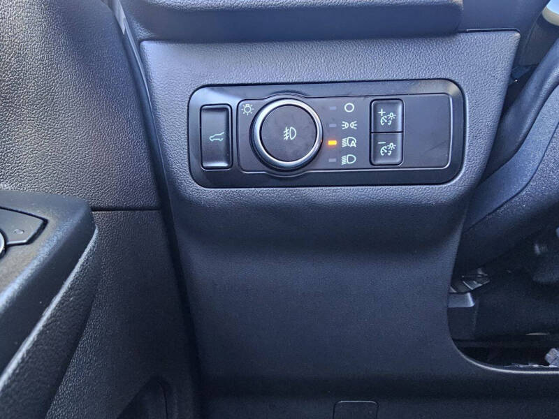 2025 Ford Escape ST-Line Select