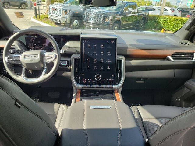 2025 GMC Yukon XL Denali