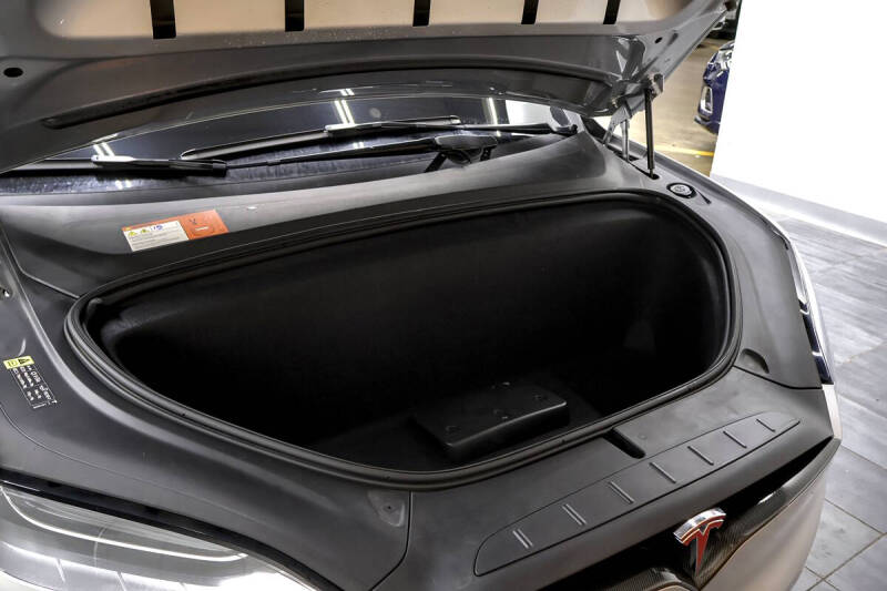 2018 Tesla Model X 75D