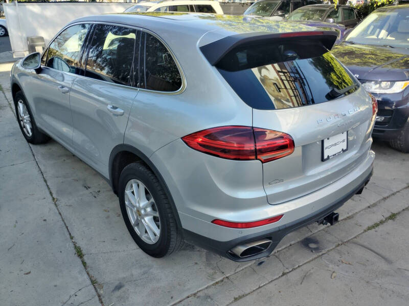 2016 Porsche Cayenne