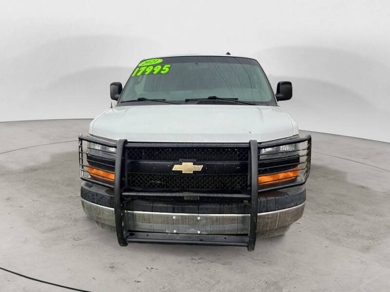 2021 Chevrolet Express LS 3500
