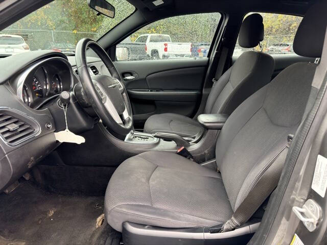 2012 Chrysler 200 Touring