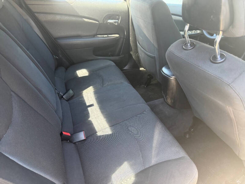 2013 Dodge Avenger SE