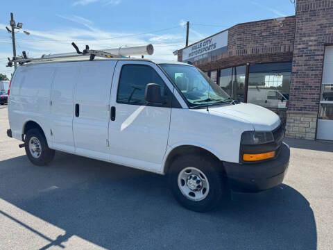 2020 Chevrolet Express 2500