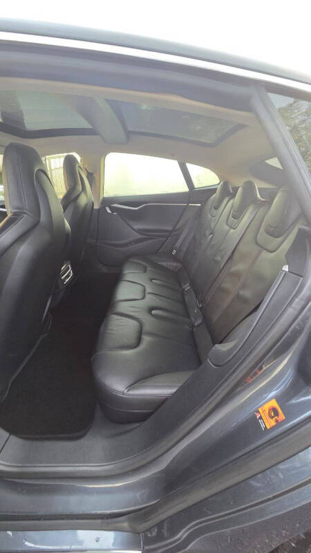 2014 Tesla Model S 85