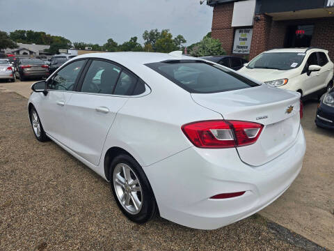 2017 Chevrolet Cruze LT Auto