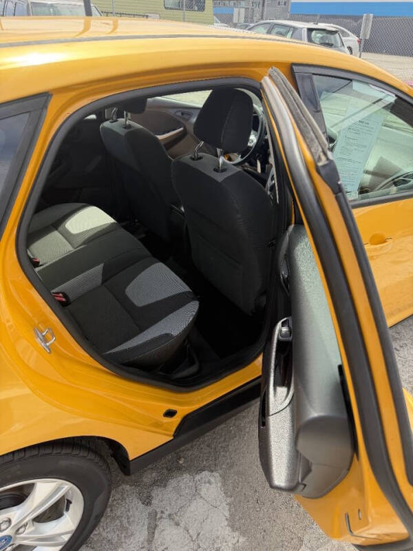 2012 Ford Focus SE